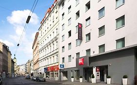 ibis Wien City Exterior photo