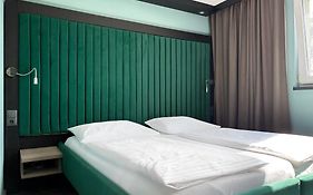 Design & Budget Hotel Wien Schoenbrunn Exterior photo