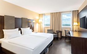 Nh Danube City Wien Exterior photo