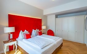 Theaterhotel & Suites Wien Vienna Exterior photo
