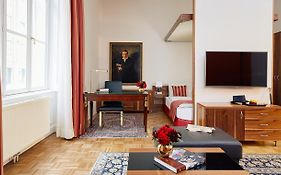 Living Hotel An Der Oper Vienna Exterior photo