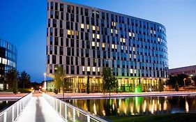 Courtyard By Marriott Vienna Prater/Messe Hotel Exterior photo
